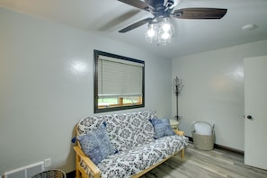 TV, DVD player, books, video library
