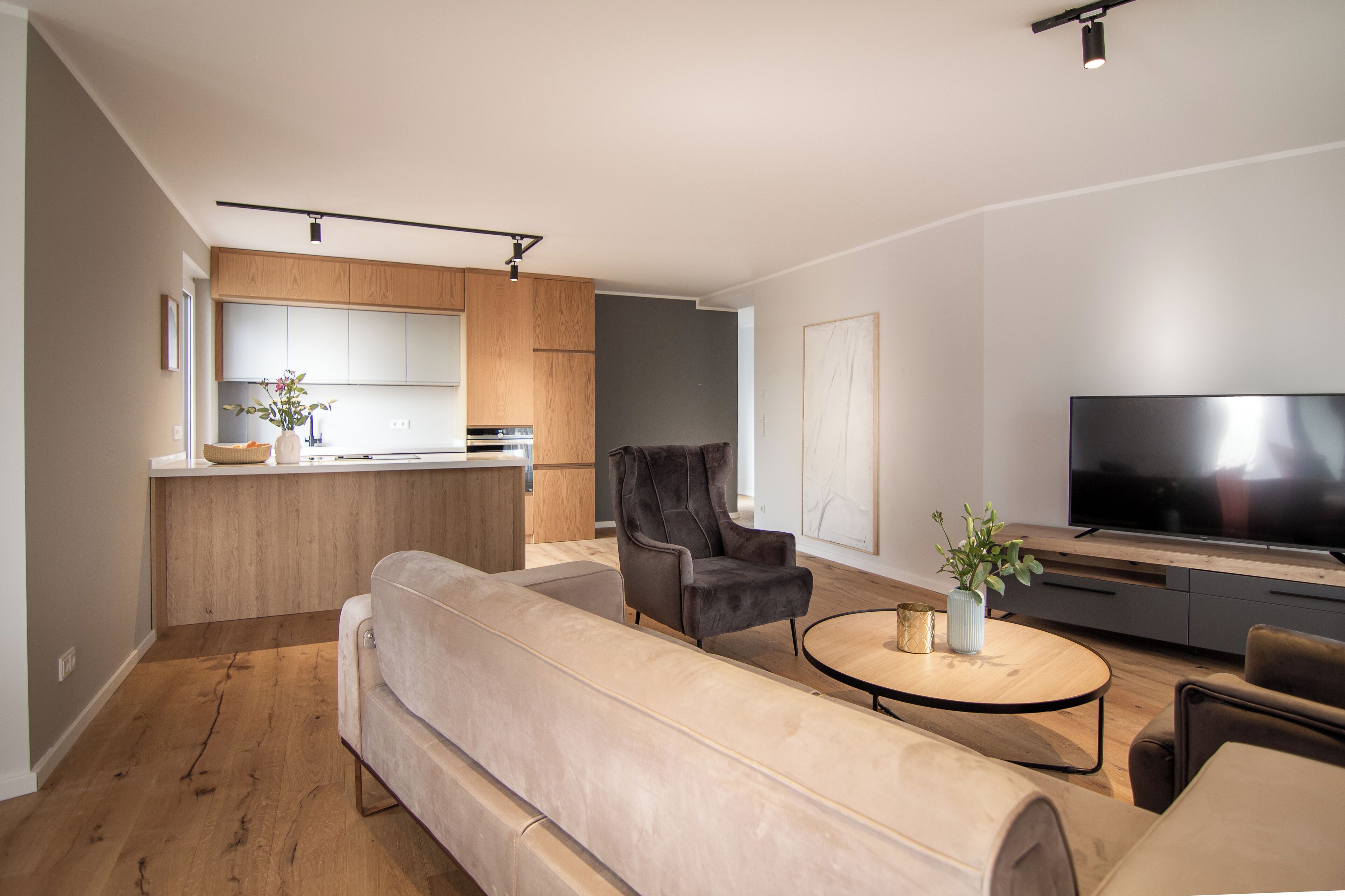 华丽套房, 露台, 海港景观 | 遮光窗帘、隔音、熨斗/熨衣板、免费 WiFi