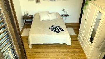 3 habitaciones, tabla de planchar con plancha y wifi gratis