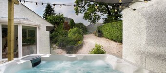 Bellfoot Rural Retreat & Hot Tub