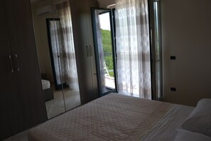 4 camere, Wi-Fi, lenzuola