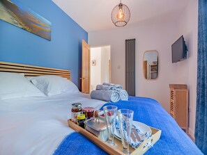 3 soverom, wi-fi (inkludert) og sengetøy