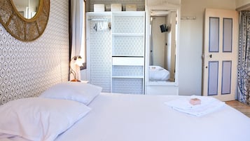 2 多间卧室、熨斗/熨衣板、WiFi、床单