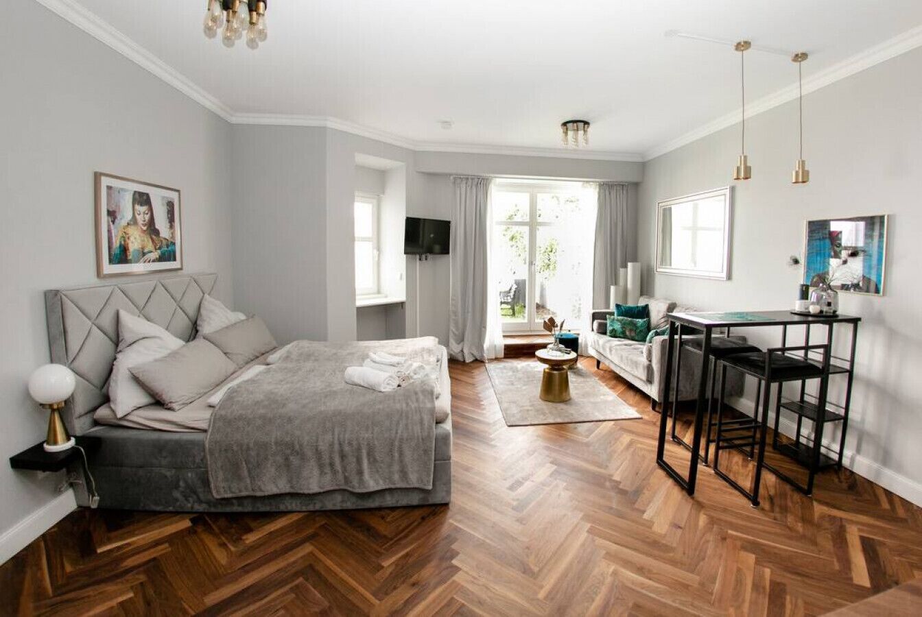 1 غرفة نوم ومكواة/لوح كي وواي فاي وملاءات أسرّة