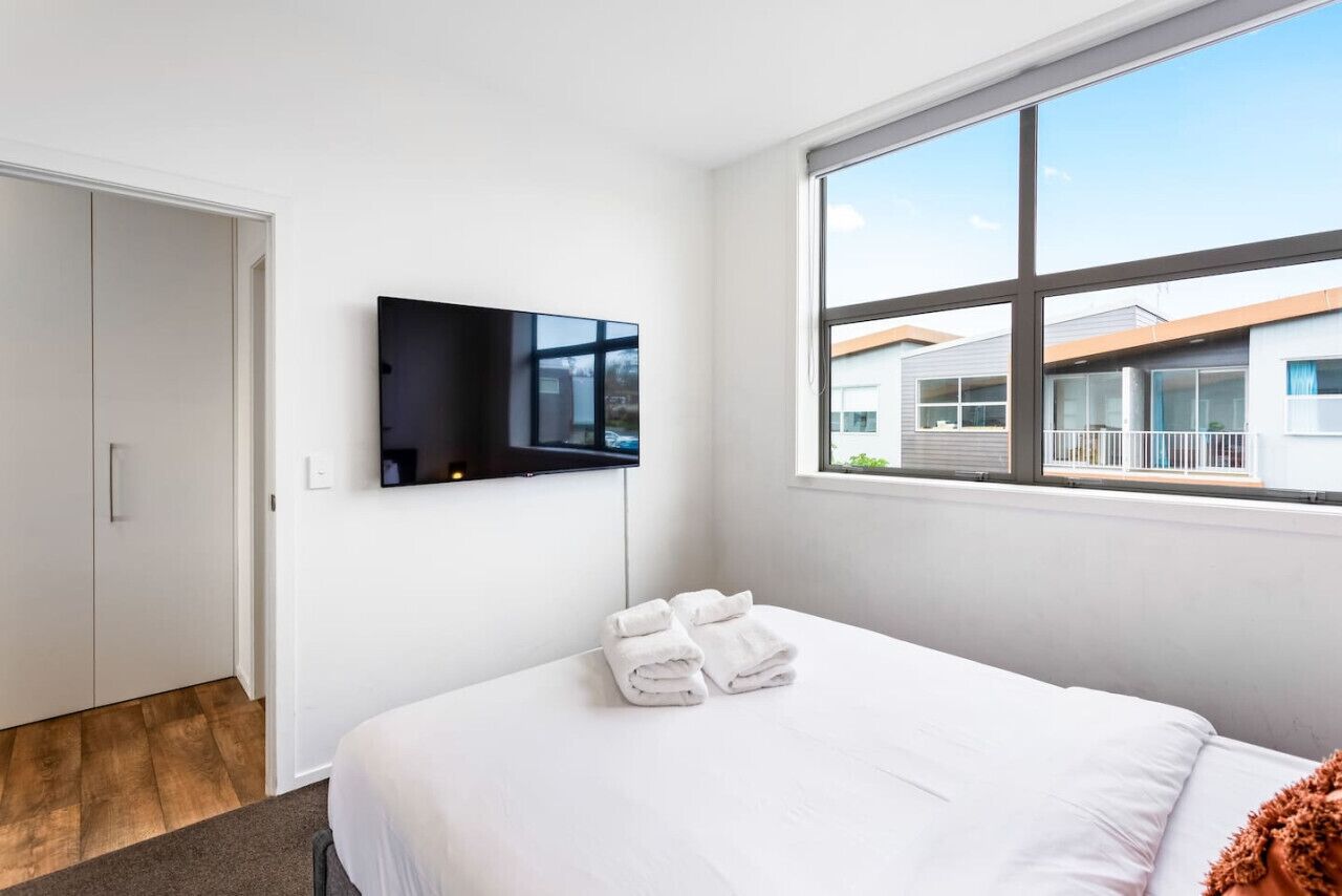 1 soverom, strykejern/-brett, wi-fi (inkludert) og sengetøy