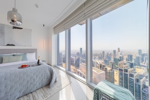 1 bedroom, Egyptian cotton sheets, premium bedding, memory-foam beds