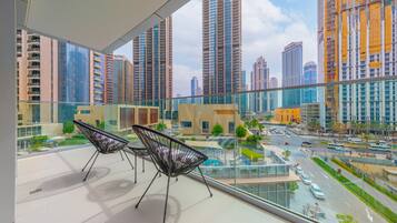 Luxury Apartment, 2 Bedrooms, Non Smoking, City View | Balcony