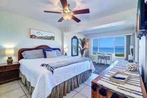 3 bedrooms, desk, iron/ironing board, travel cot - Indian Rocks Beachfront Condo-steps to sand & restaurants/shopping, 2 pkg spots  (Indian Rocks Beach)