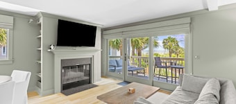 Seagrove Villa 3A - Luxurious Ocean View! Pool!