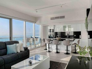 Living area - Luxury Ocean View 2 BR in Ras Al Khaimah by AirDHP (Ras Al-Khaimah)