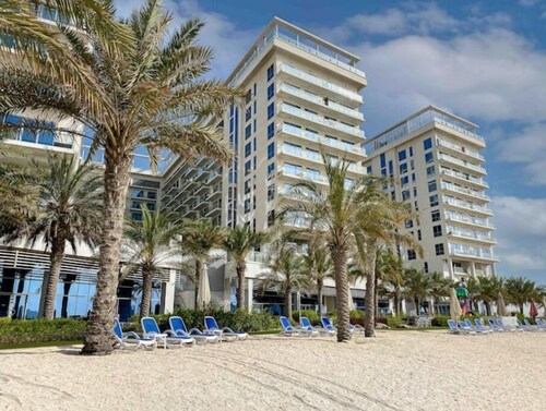 Luxury Ocean View 2 BR in Ras Al Khaimah by AirDHP