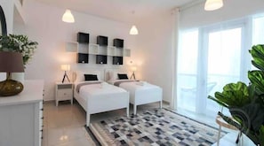 3 bedrooms - Bright & Spacious 3BR in Dubai Marina by AirDHP (Dubai)