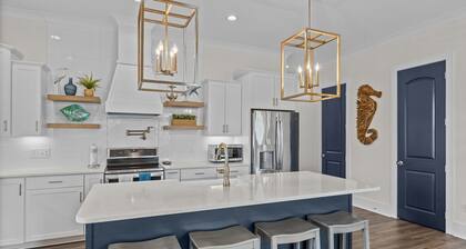 Tidal Treasure 10% of for a 7-night booking! Bring your boat! Pet friendly!