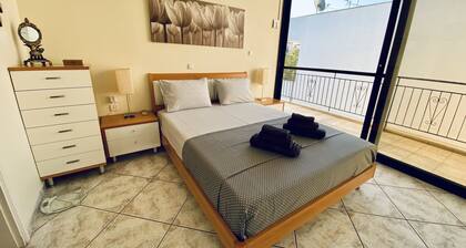 Sunny Apartment Amaliada