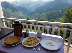 Desayuno buffet incluido todos los días 