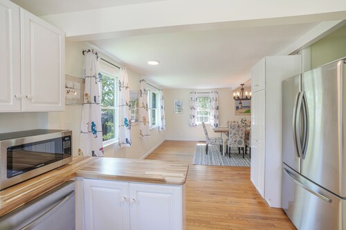 Edgartown Cottage By The Pond