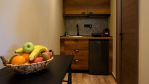 Luxury Twin Room | Private kitchen - Seven Keys Luxury Suites (Corfu)