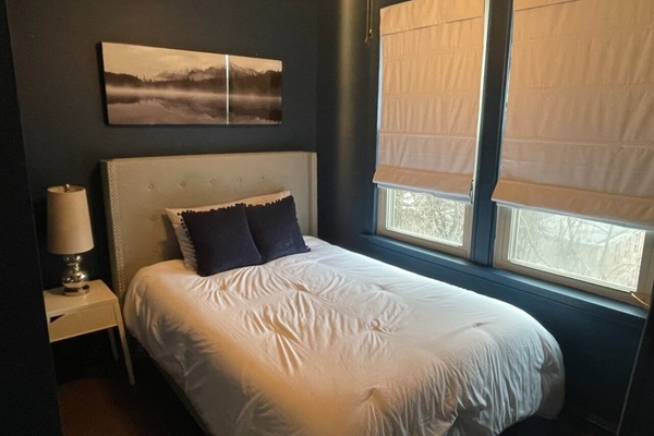 2 soveværelser, skrivebord, strygejern/strygebræt, Wi-Fi