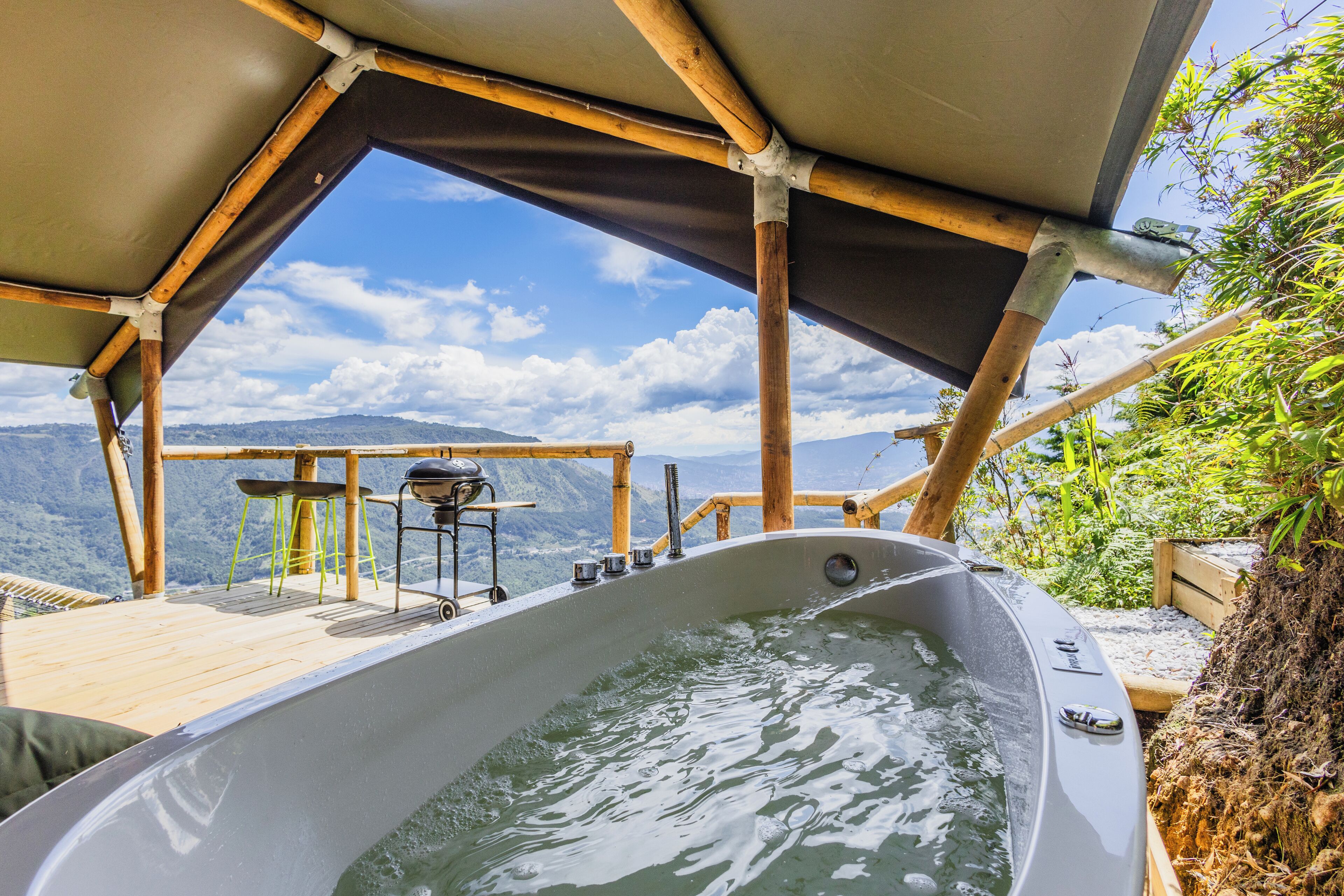 Bain à remous privé