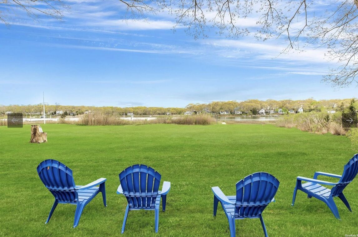 Tranquil Creekfront Cottage on North Fork - Your Perfect Summer Getaway 