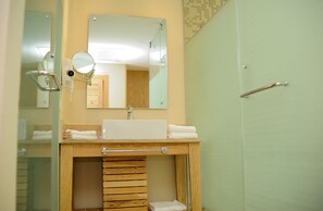 Hair dryer, towels, soap, toilet paper - All-Inclusive Resort in Puerto Plata 1BR/1BA (Puerto Plata)