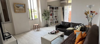 3 pièces 65m2 climatisé, parking privé, port, plage