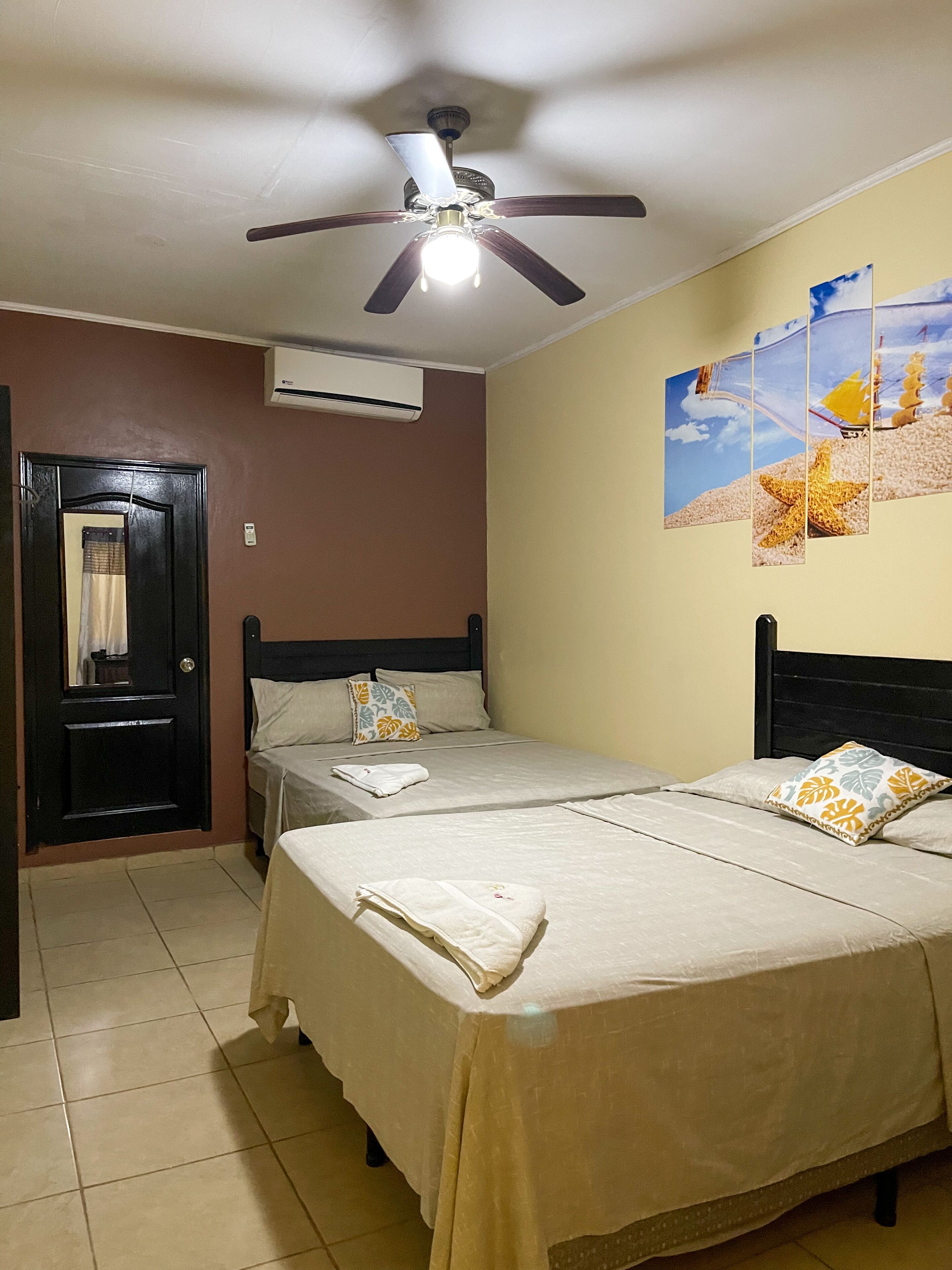 classic quadruple room | free wifi