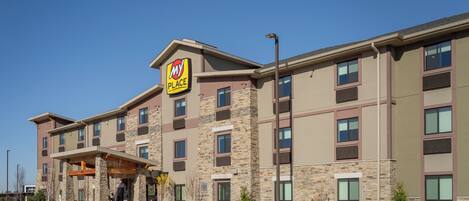 واجهة المنشأة