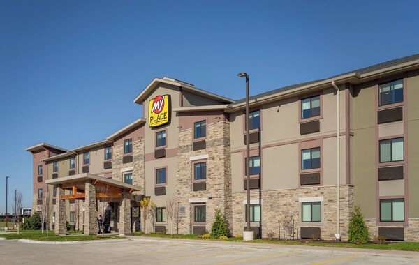 My Place Hotel-east Moline/quad Cities, Il - Davenport, IA