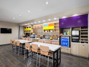 Free daily buffet breakfast