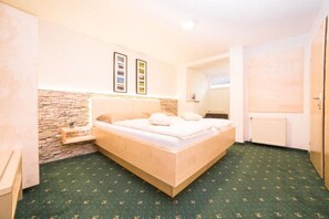2 bedrooms