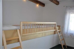 2 bedrooms