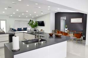 Interior - Bold Elegance: 5BR w/ Pool, Wine & Designer Style (Miami)