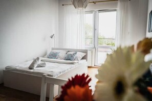 1 Schlafzimmer, Bügeleisen/Bügelbrett, Reisekinderbett, kostenloses WLAN