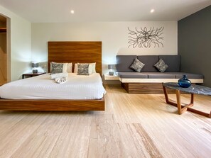 1 soverom, strykejern/-brett og sengetøy