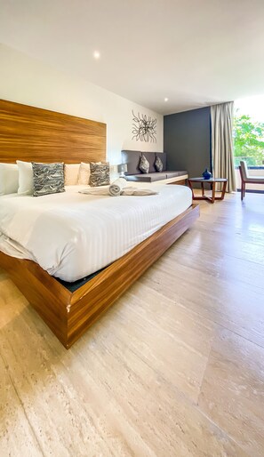 1 chambre, fer et planche à repasser, draps fournis