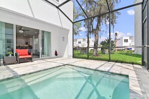 Pool - Your Dream Vacation - New Stylish Home Near Disney (Clermont)