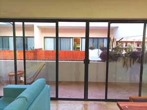 Living area - Comodo y espacioso departamento 2BR (Tulum)