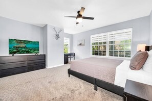 4 bedrooms, iron/ironing board, free WiFi, bed sheets
