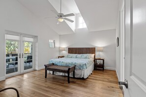 3 chambres, fer et planche à repasser, Wi-Fi gratuit, draps fournis