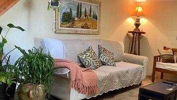 TV connectée, livres, écrans d'ordinateur