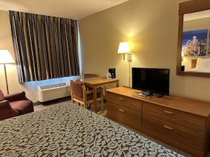 Standard Room, 1 King Bed