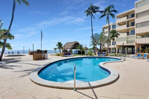A heated pool - Picturesque 2 Bedroom Condo with Fabulous Ocean Views. (Islamorada)