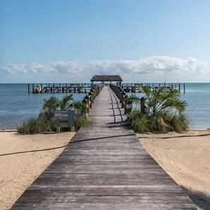 On the beach - Beautiful unit in one of the most prestigious Condo Complex in Islamorada (Islamorada)