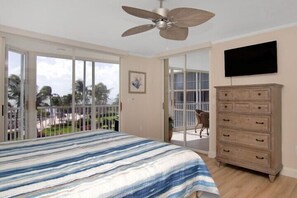 3 عدّة غرف نوم ومكواة/لوح كي وواي فاي وملاءات أسرّة