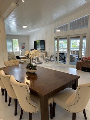 Interior - Beautiful updated stilted home makes for a super getaway. (Key Largo)