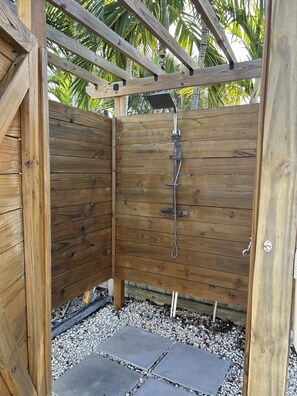 Property grounds - Beautiful updated stilted home makes for a super getaway. (Key Largo)