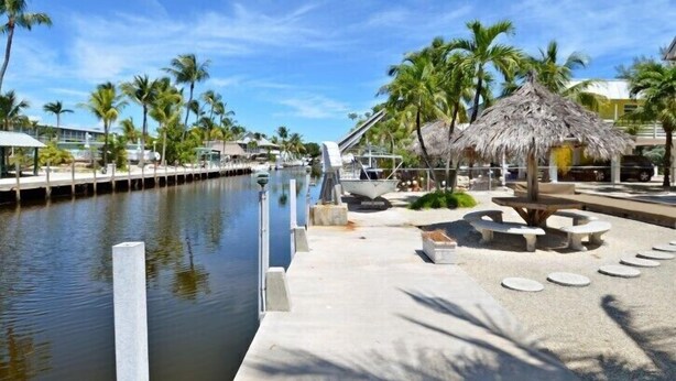 Unclassified image, 1 of 22, button - Beautiful 2 bedroom with Boat Slip (Islamorada)