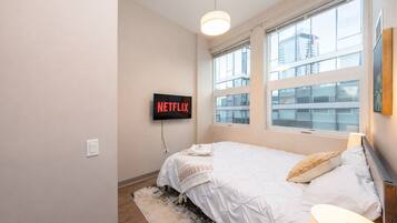 2 Schlafzimmer, Bügeleisen/Bügelbrett, Reisekinderbett, kostenloses WLAN
