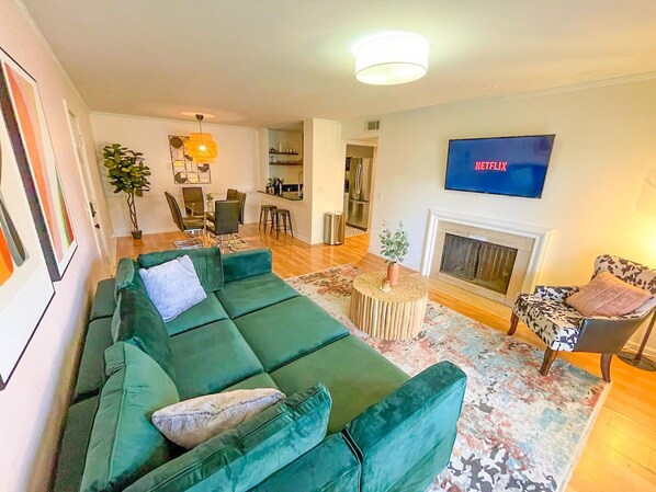 テレビ、ストリーミングサービス